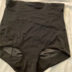 High-Waisted Black Shapewear